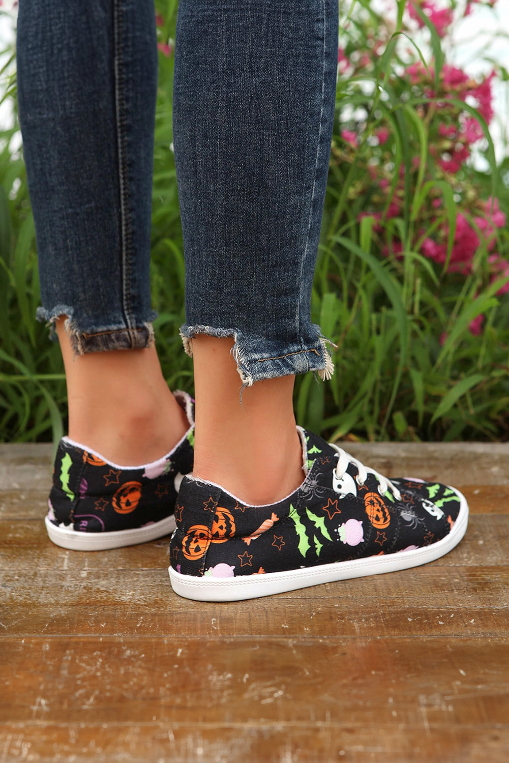 Black Halloween Pumpkin Spider Ghost Print Sneakers